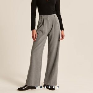 Abercrombie gray trousers